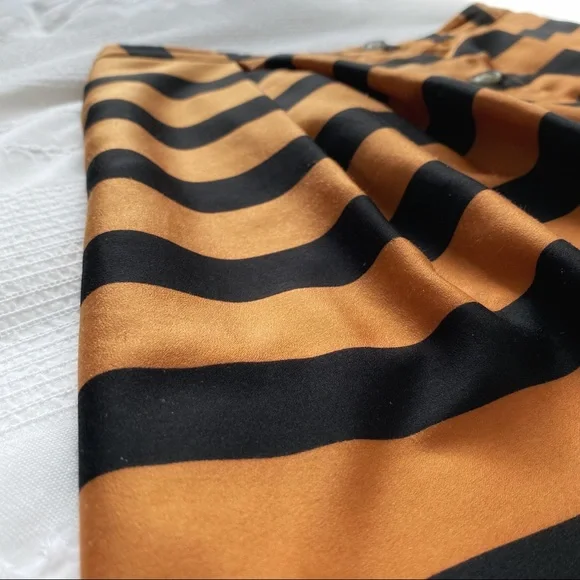 WHO WHAT WEAR ORANGE BLACK STRIPED BUTTON FRONT HIGH WAISTED MIDI SKIRT - 6 - Picture 10 of 14